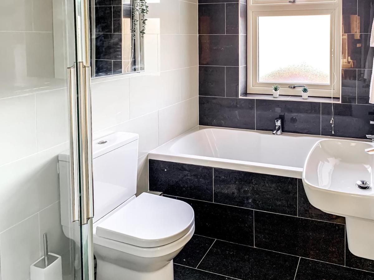 The Vines - Stunning Period Home With Free Parking York Luaran gambar