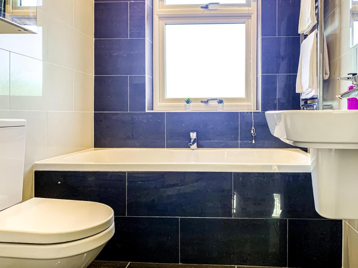 The Vines - Stunning Period Home With Free Parking York Luaran gambar