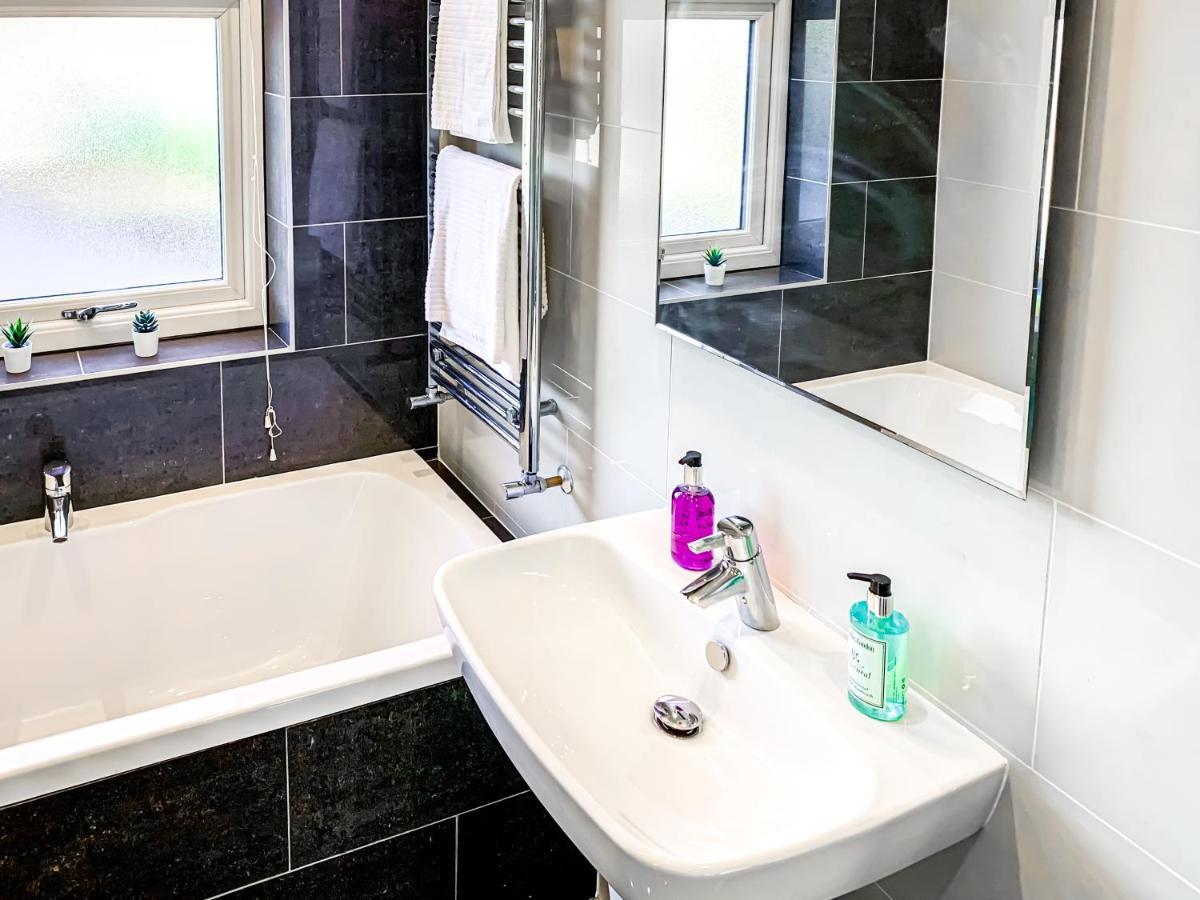 The Vines - Stunning Period Home With Free Parking York Luaran gambar