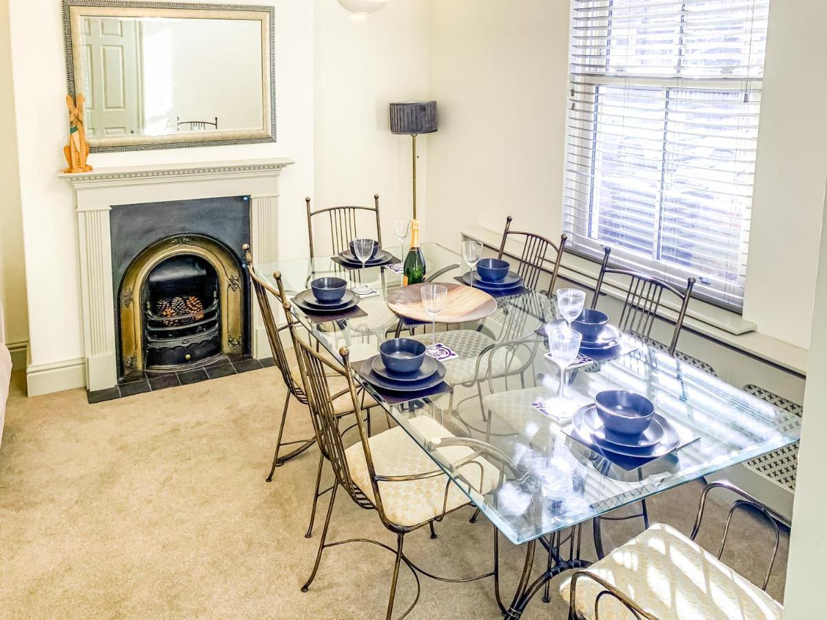 The Vines - Stunning Period Home With Free Parking York Luaran gambar