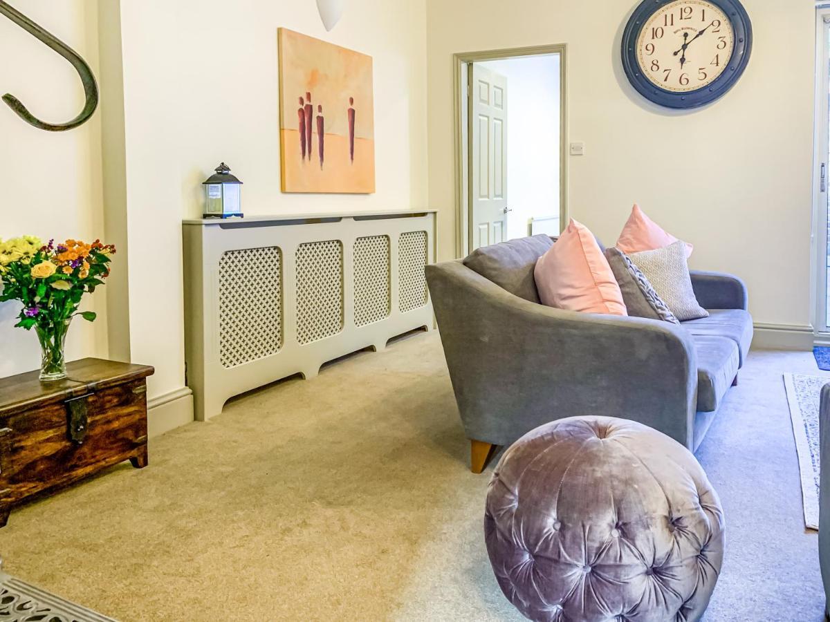 The Vines - Stunning Period Home With Free Parking York Luaran gambar