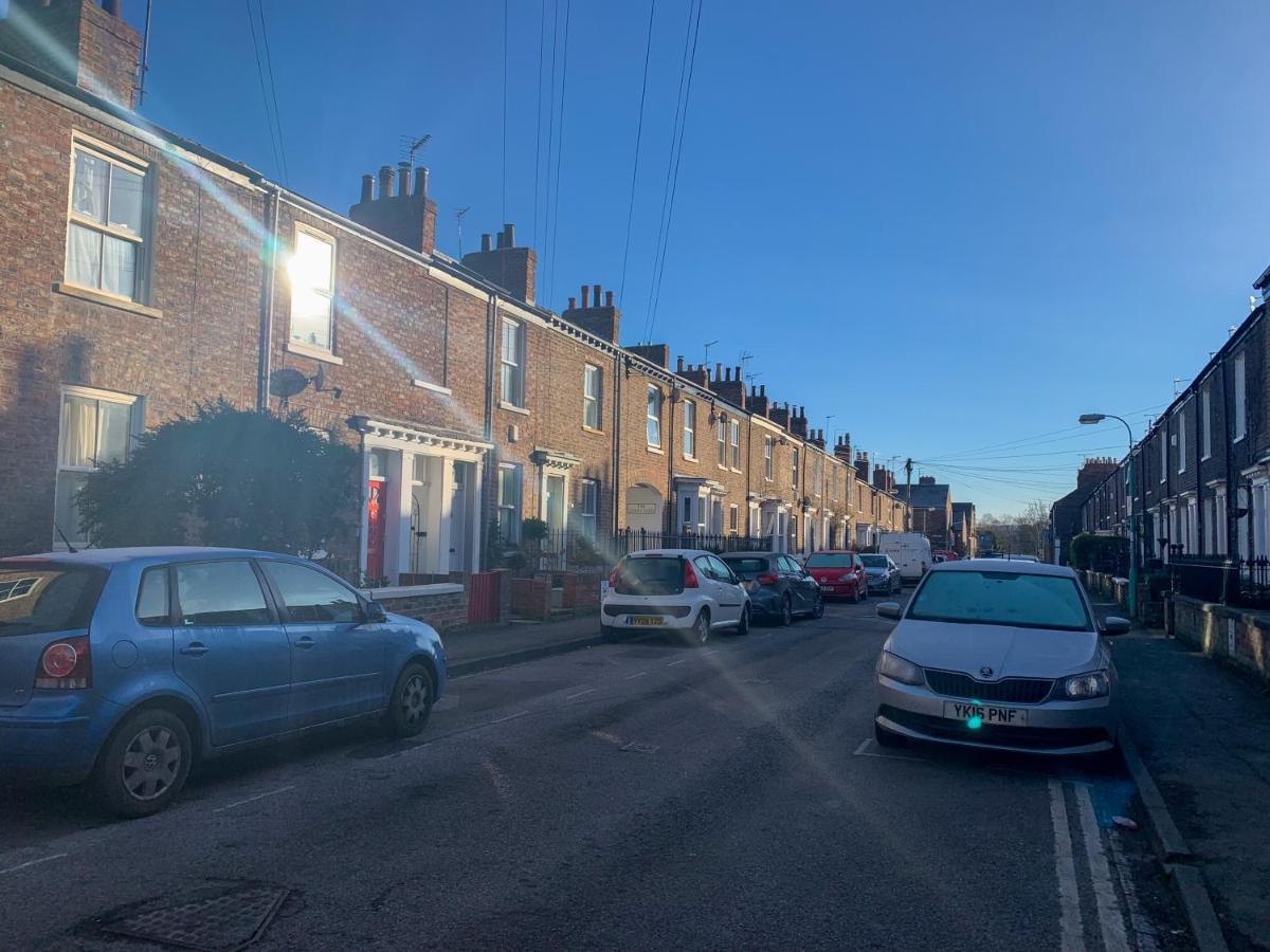 The Vines - Stunning Period Home With Free Parking York Luaran gambar