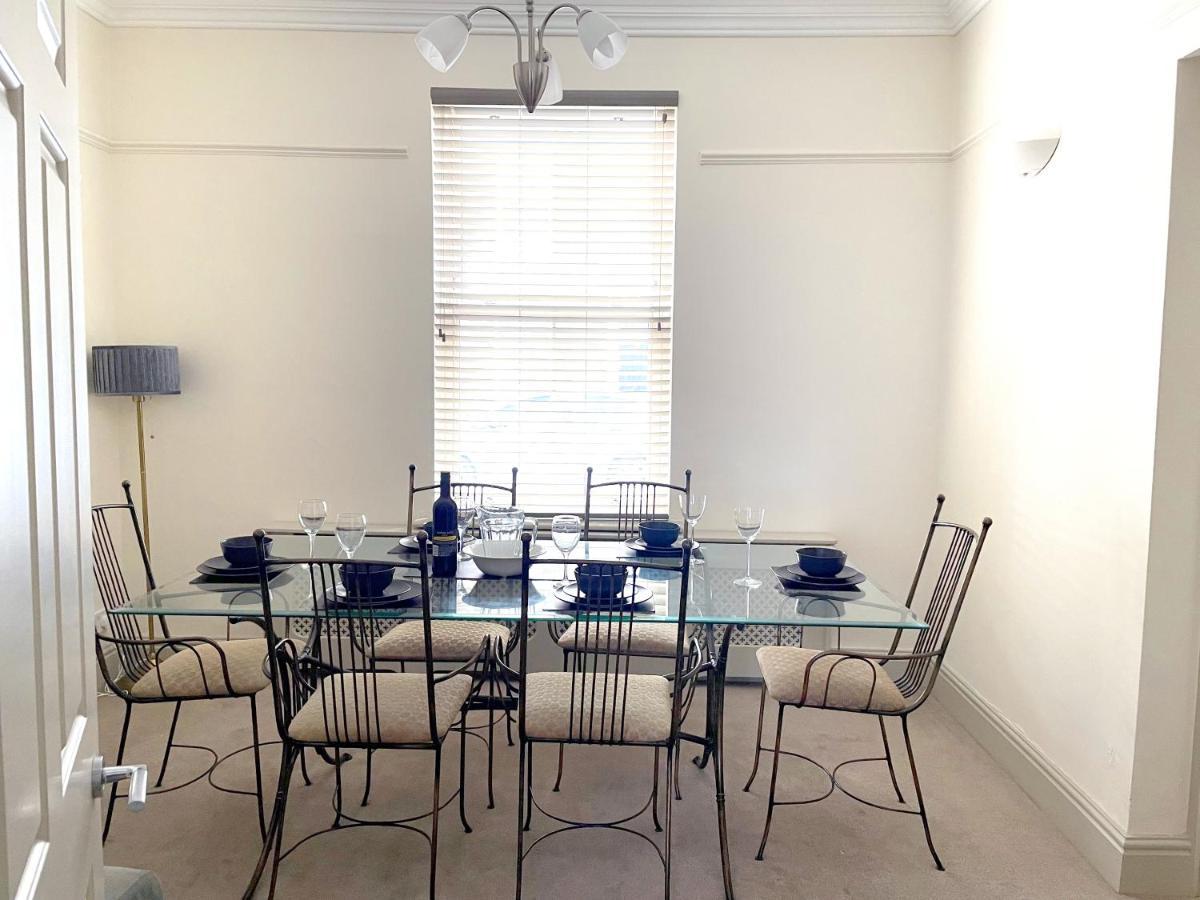 The Vines - Stunning Period Home With Free Parking York Luaran gambar