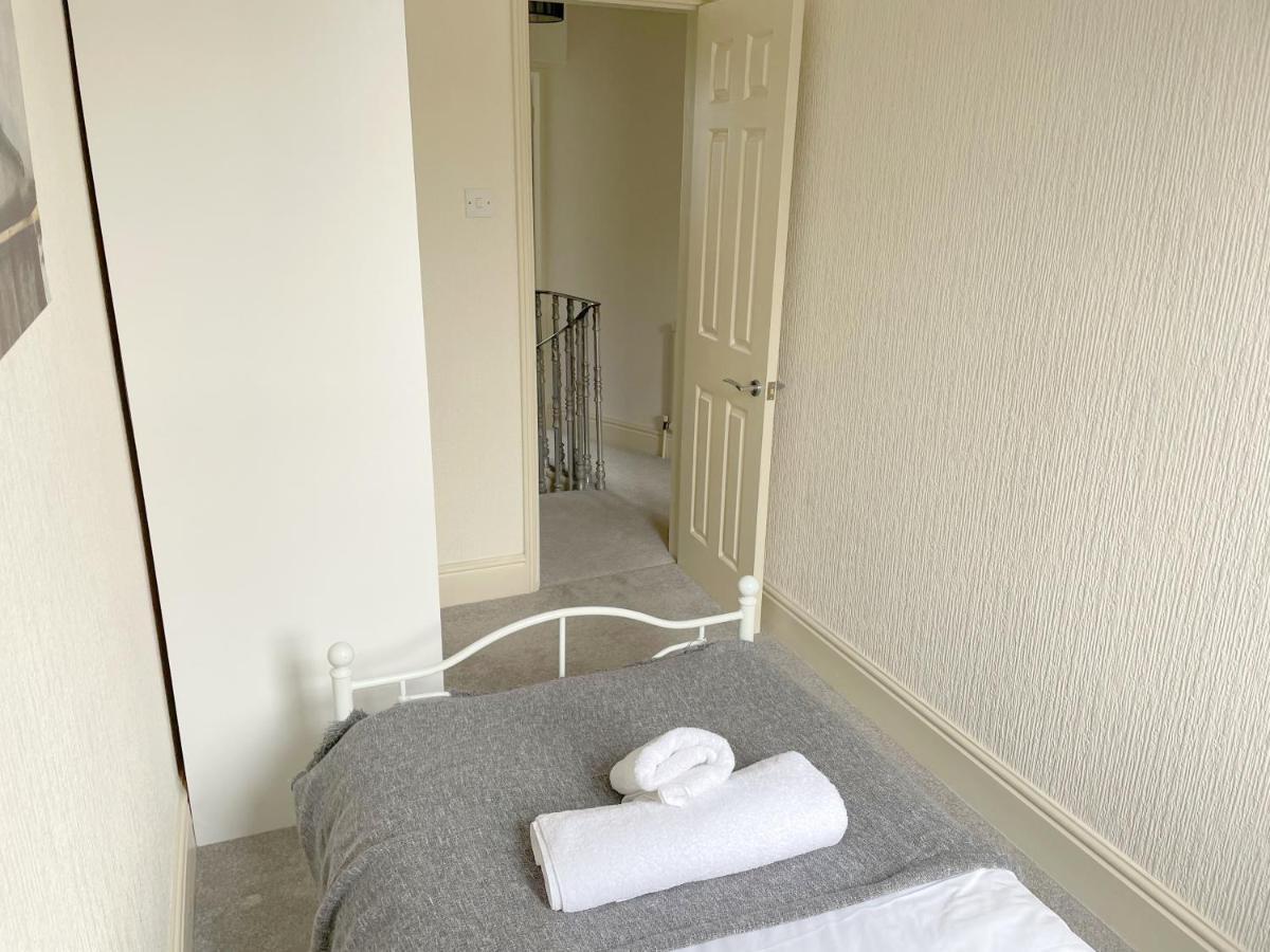 The Vines - Stunning Period Home With Free Parking York Luaran gambar