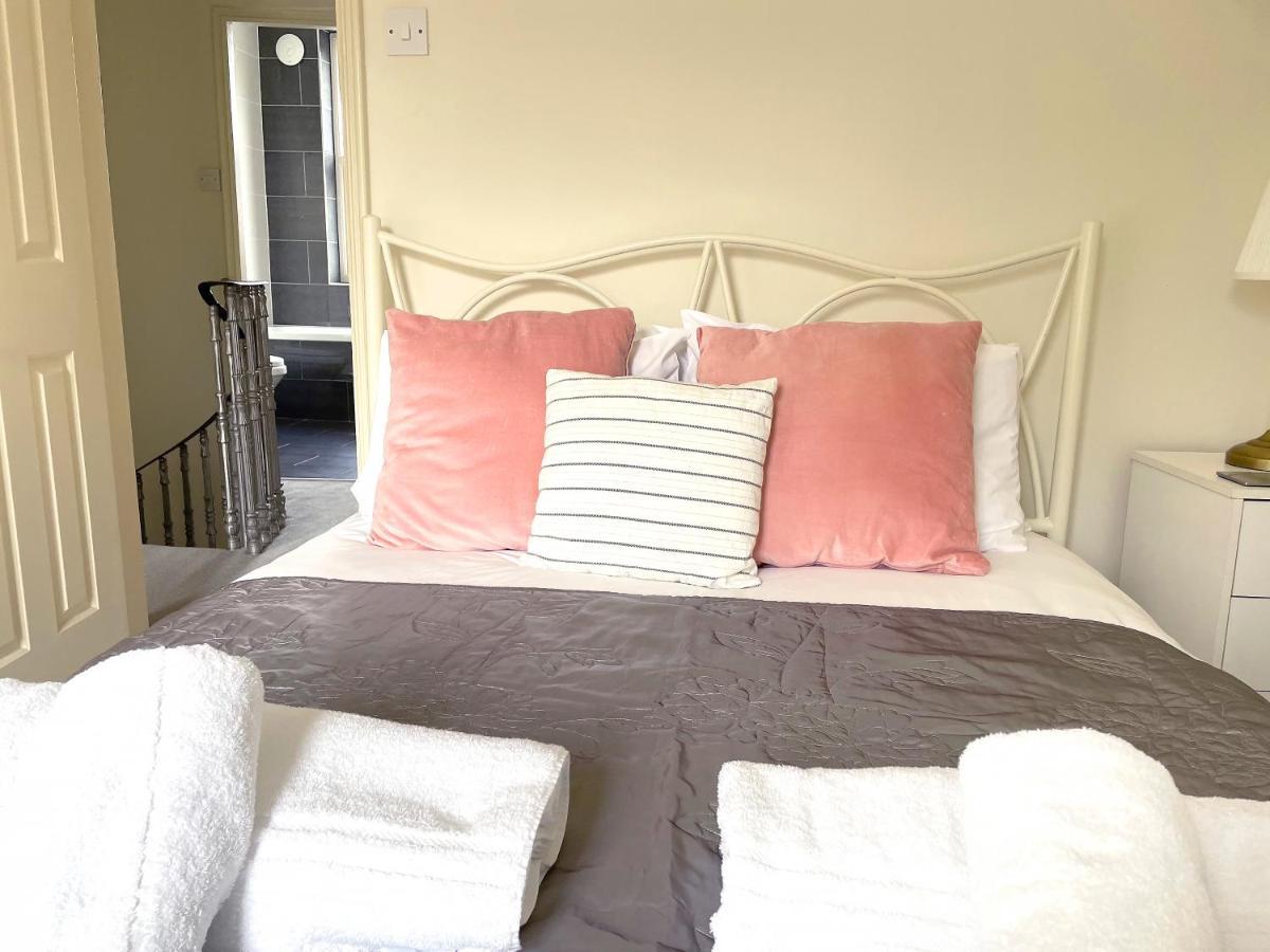 The Vines - Stunning Period Home With Free Parking York Luaran gambar